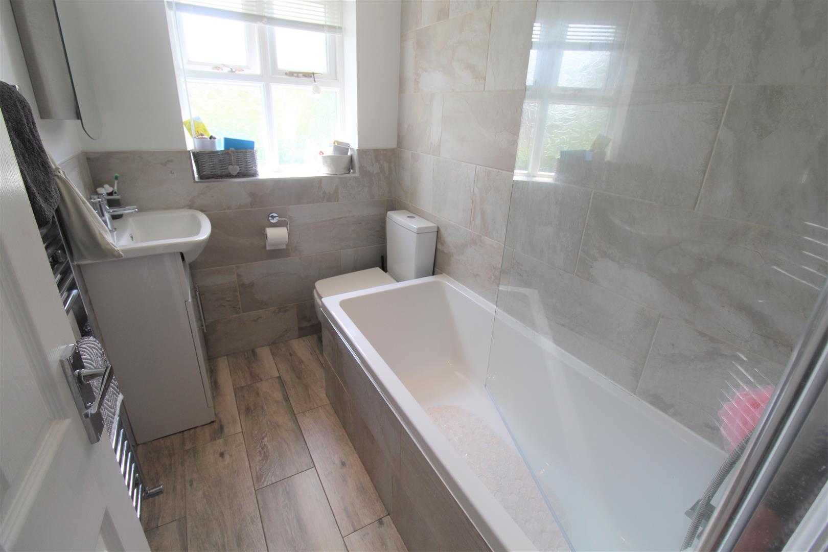 Tara Grove, Baddeley Green, Stoke-On-Trent